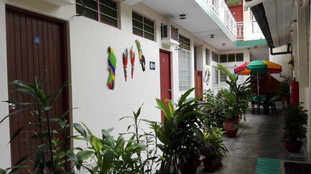 Hostal El Colibri Iquitos Luaran gambar