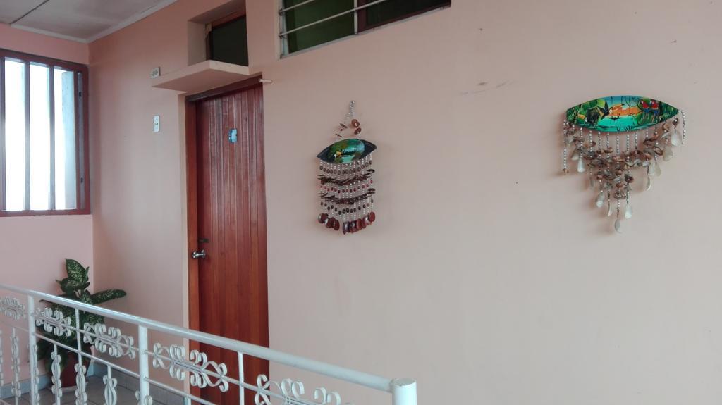 Hostal El Colibri Iquitos Luaran gambar